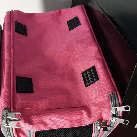 COLLAPSIBLE PET CARRIER - Picture 8 of 8